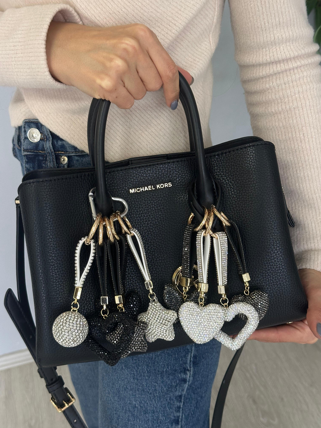 Kristal Taşlı İçi Boş Kalp Çanta Aksesuarı Gümüş