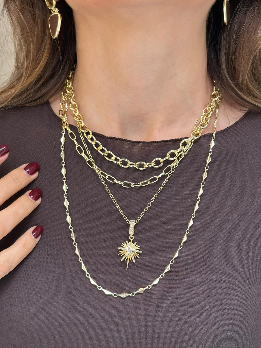 Altın Kaplama Kuzey Yıldızı Sallantılı Üçlü Zincir Kolye Gold