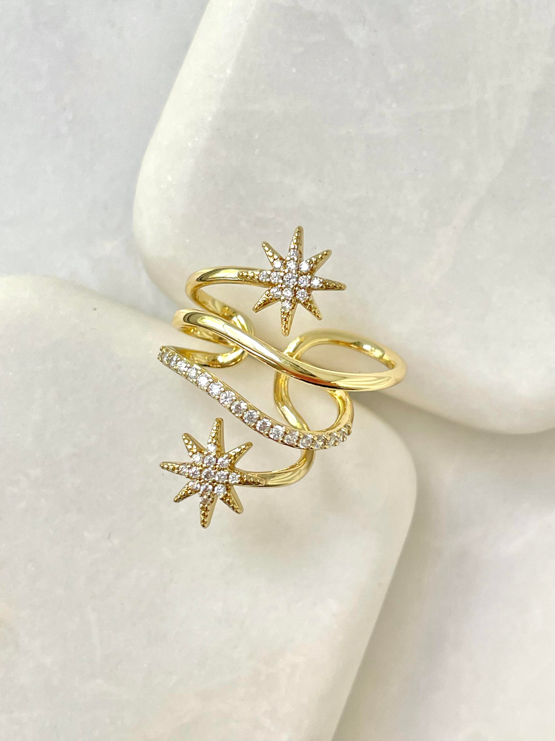 Özel Seri Zirkon Taşlı Yıldız Model Kıkırdak Küpe Gold