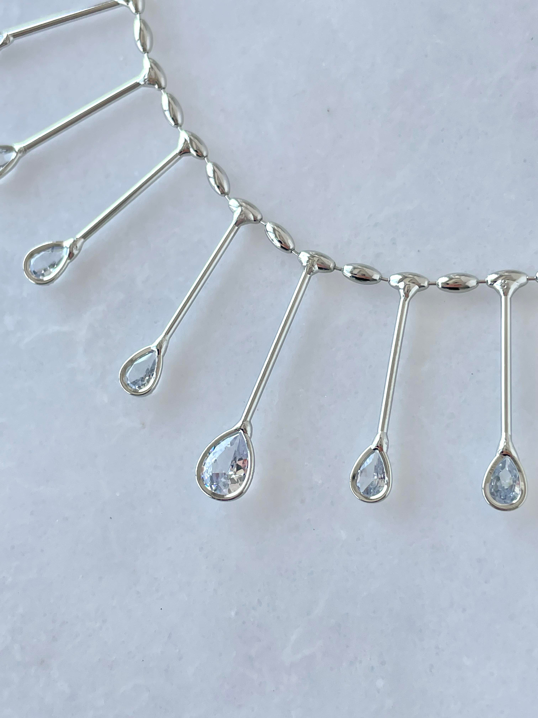 Altın Kaplama Damla Kristal Taşlı Sütun Kolye Gümüş