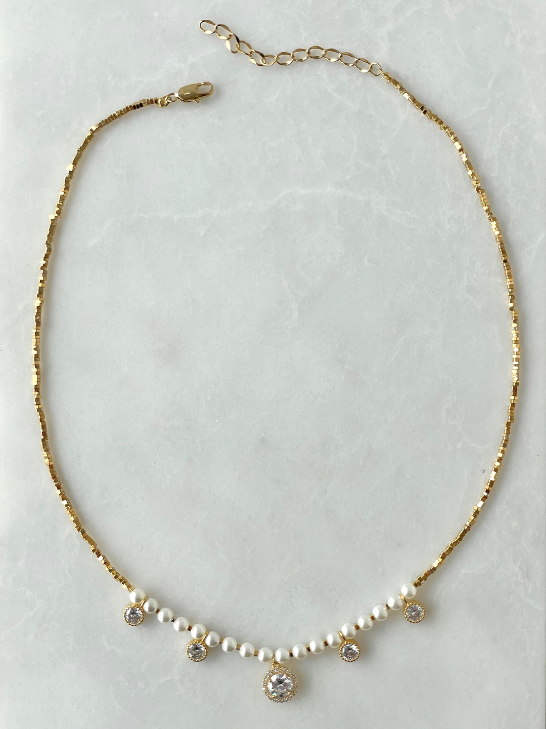 Özel Seri İncili Daire Kristal Küp Zincir Kolye Gold