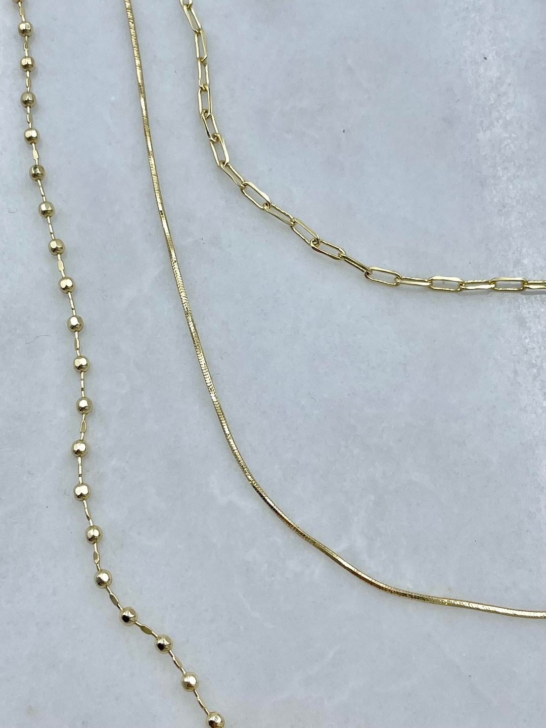 Altın Kaplama Topçuk ve Ataç Zincir Üçlü Kolye Gold