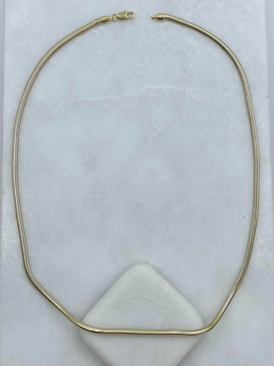 Altın Kaplama İnce Yassı Yılan Zincir Kolye 50 cm Gold