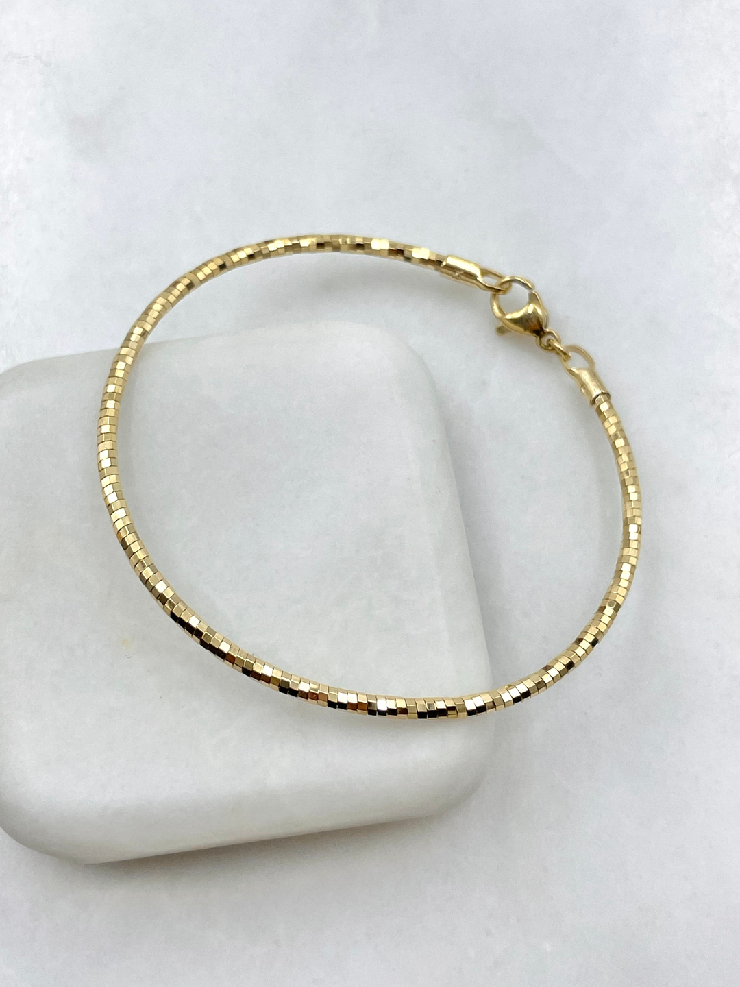 Özel Seri Tel Bileklik Gold