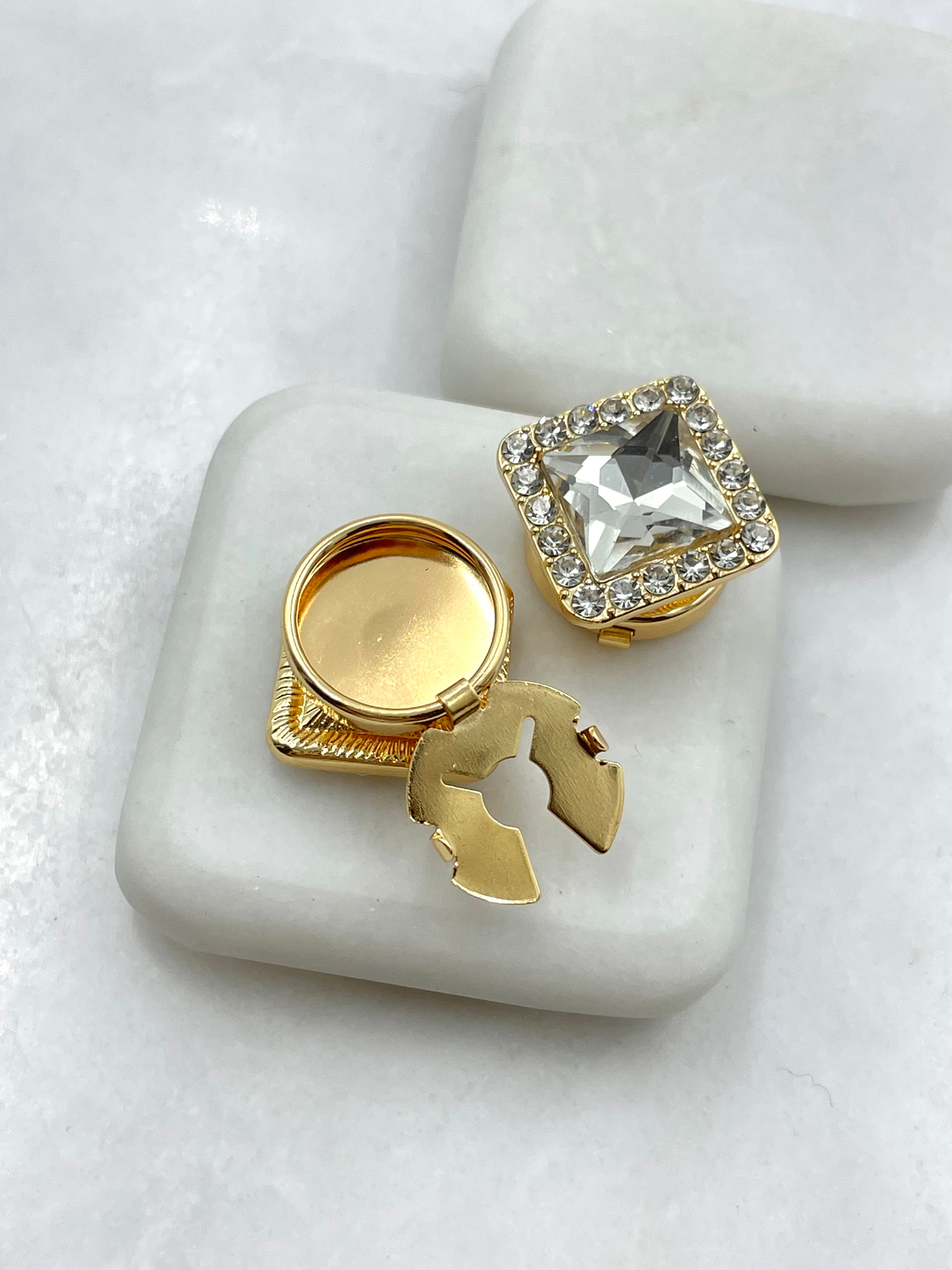 Kristal Taşlı Kare Düğme Aksesuarı Gold