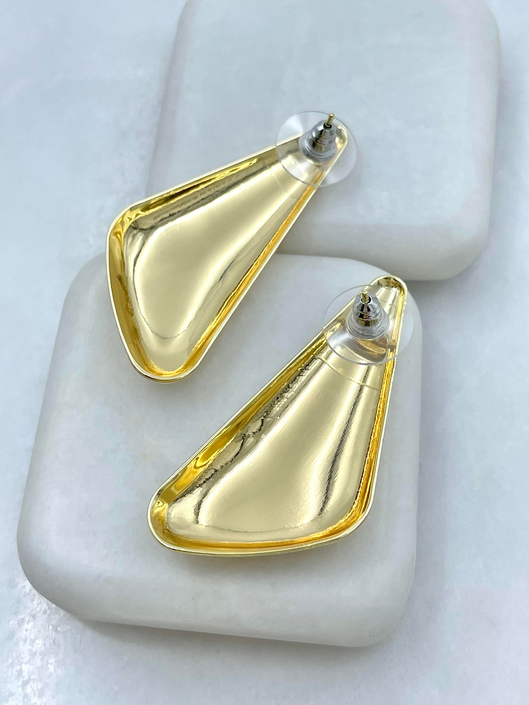 Altın Kaplama Asimetrik Plaka Küpe Gold