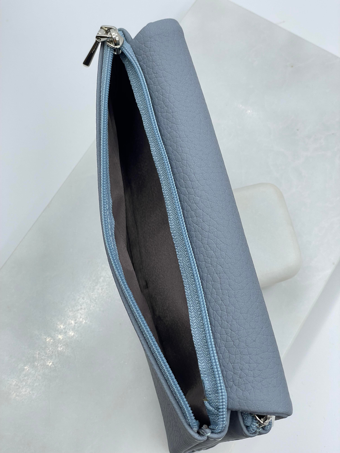 Metal Detaylı Cüzdan Mavi
