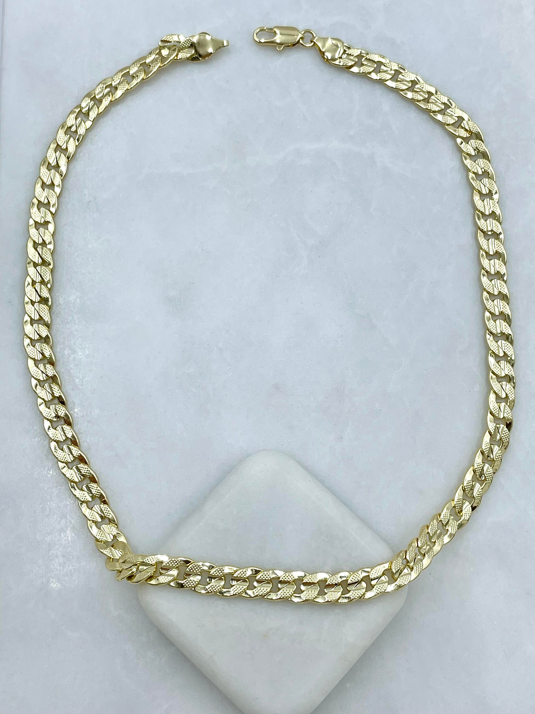 Altın Kaplama İşlemeli Zincir Kolye 45 cm Gold