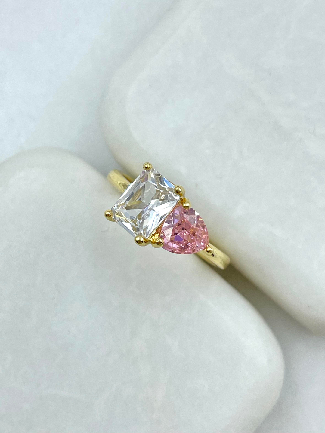 Altın Kaplama Kare ve Üçgen Kristal Taşlı Yüzük Pembe-Gold