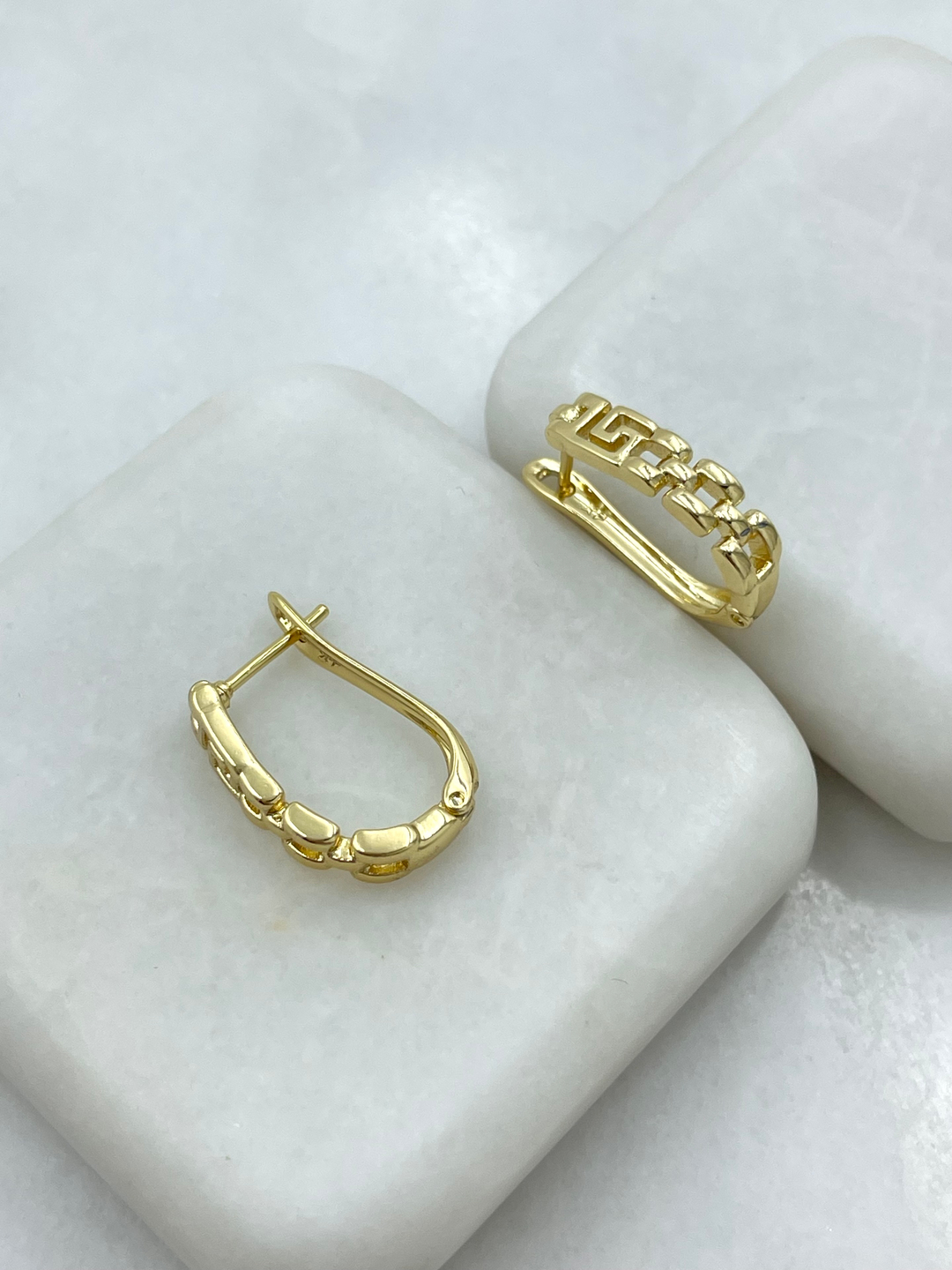 Özel Seri Kordon Model Küpe Gold