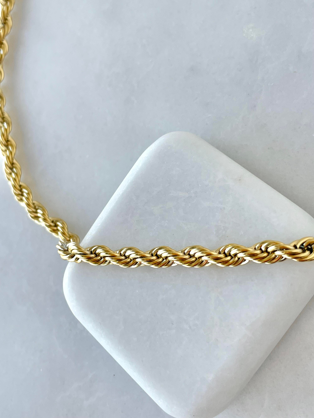 Çelik Orta Kalınlık Burgu Zincir Kolye 50 cm Gold