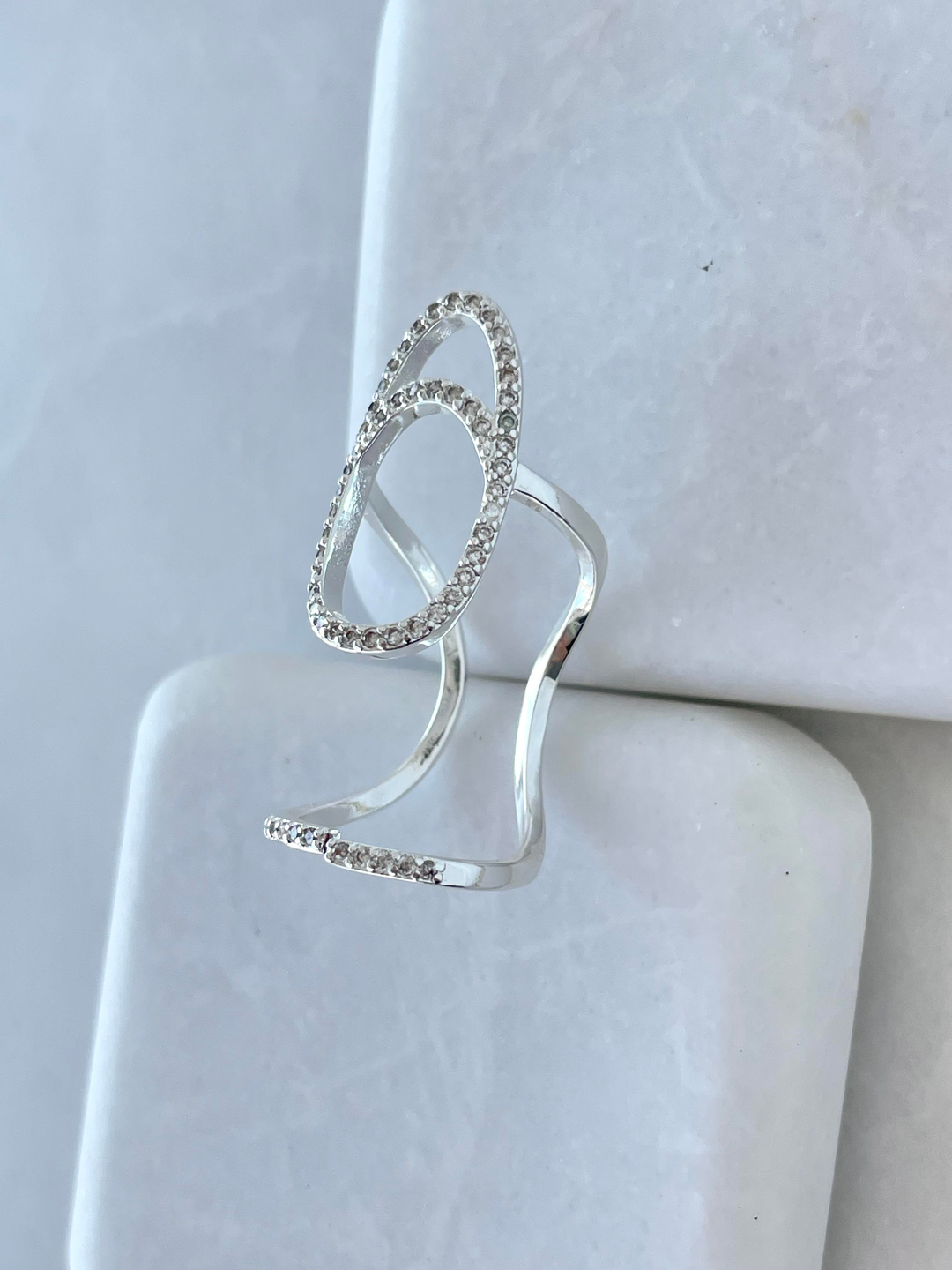 Altın Kaplama Gömme Taşlı Tırnak Yüzüğü Gümüş