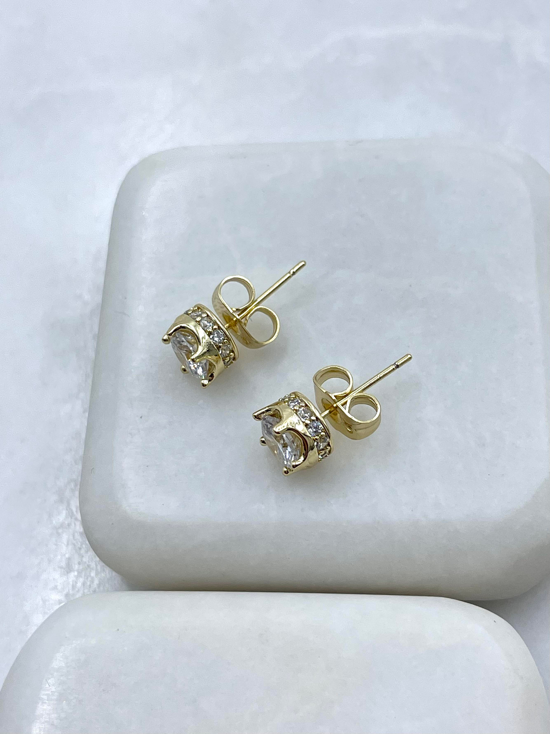 Özel Seri Tektaş Kolye ve Küpe Seti Gold