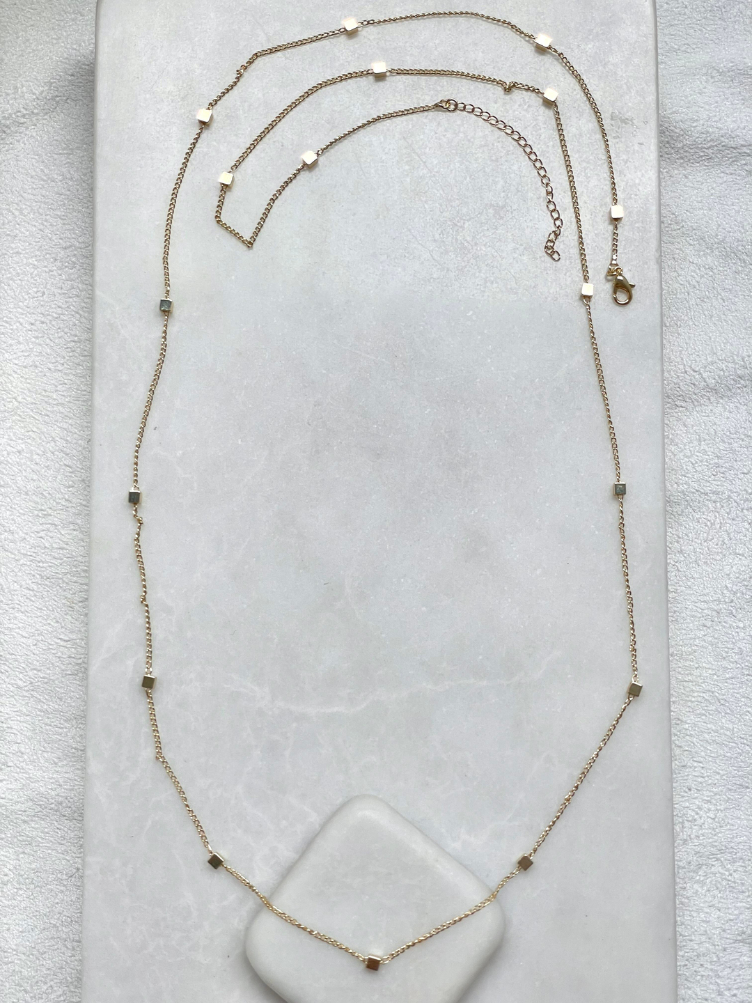 Altın Kaplama Minimal Küp Zincir Kolye 95 cm Gold