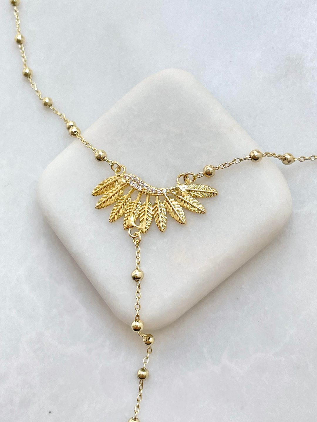 Altın Kaplama Topçuklu Tüy Model Y Kolye Gold