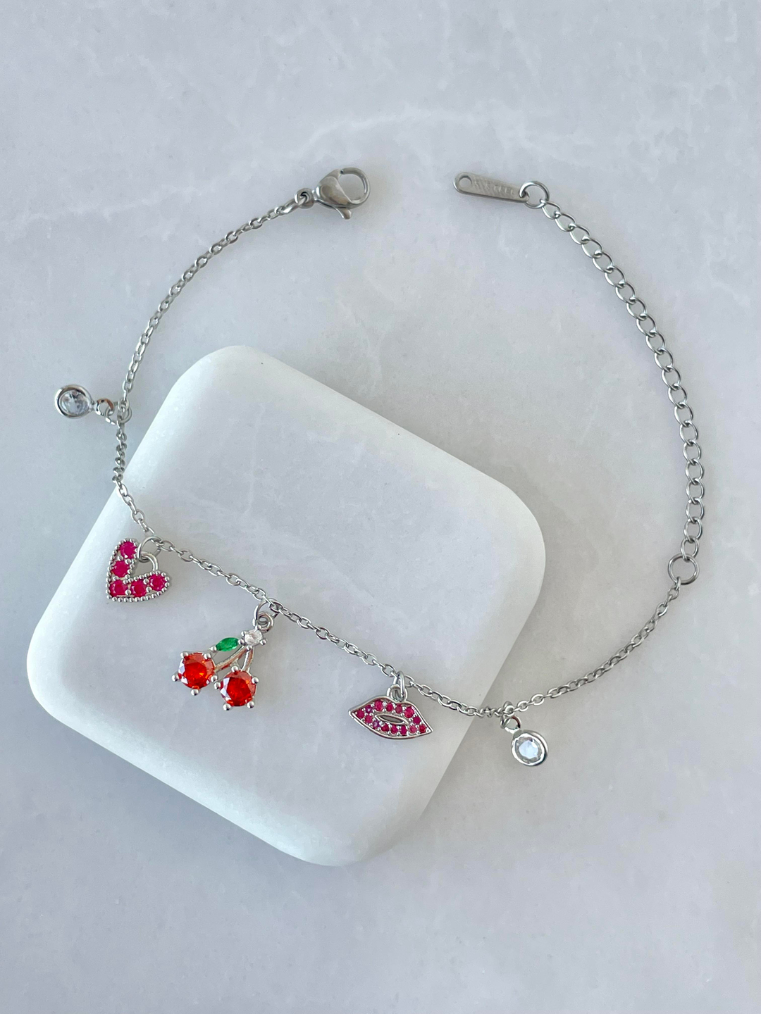 Çelik Kristal Kiraz Sallantılı Bileklik Gümüş