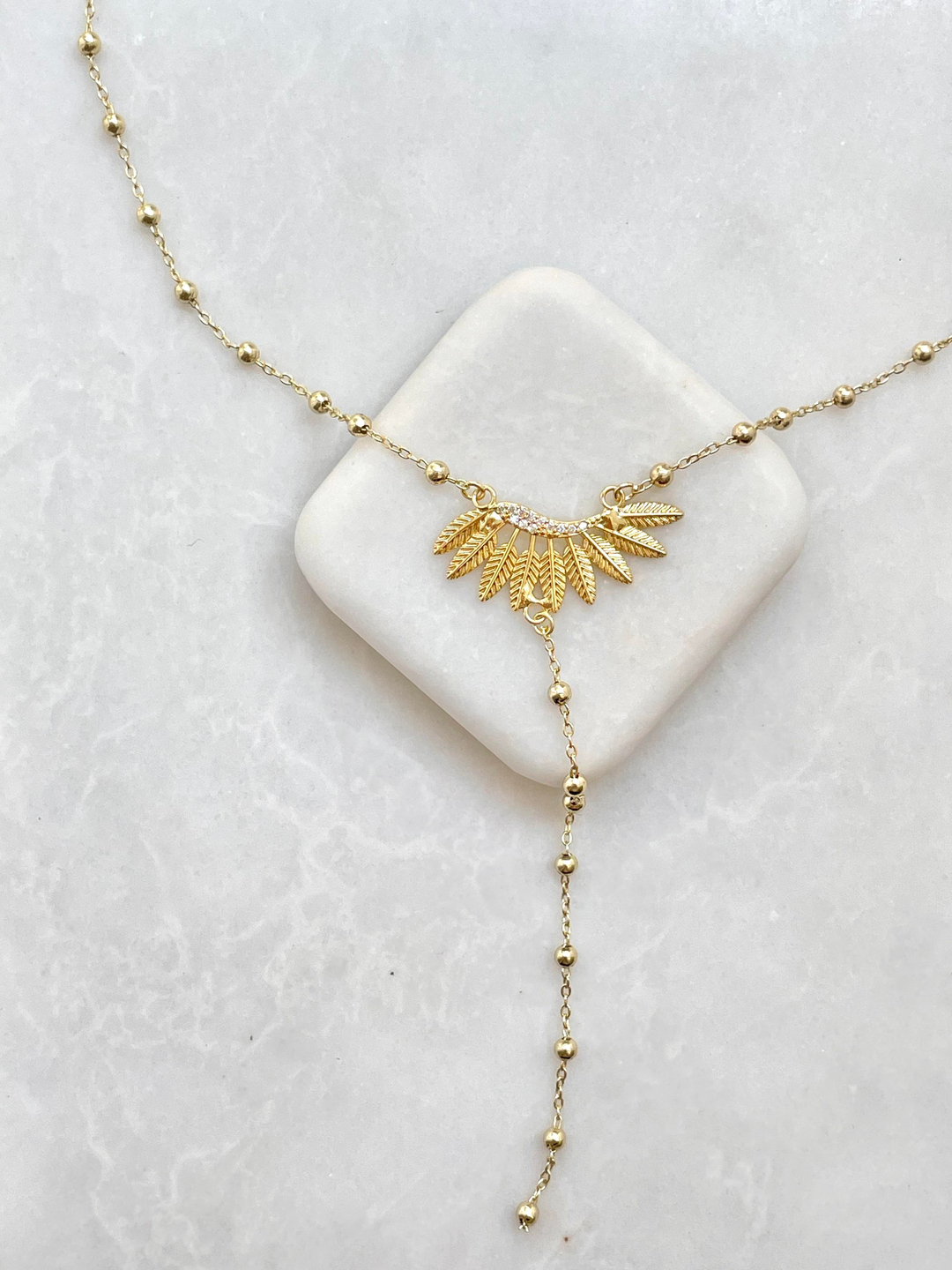 Altın Kaplama Topçuklu Tüy Model Y Kolye Gold