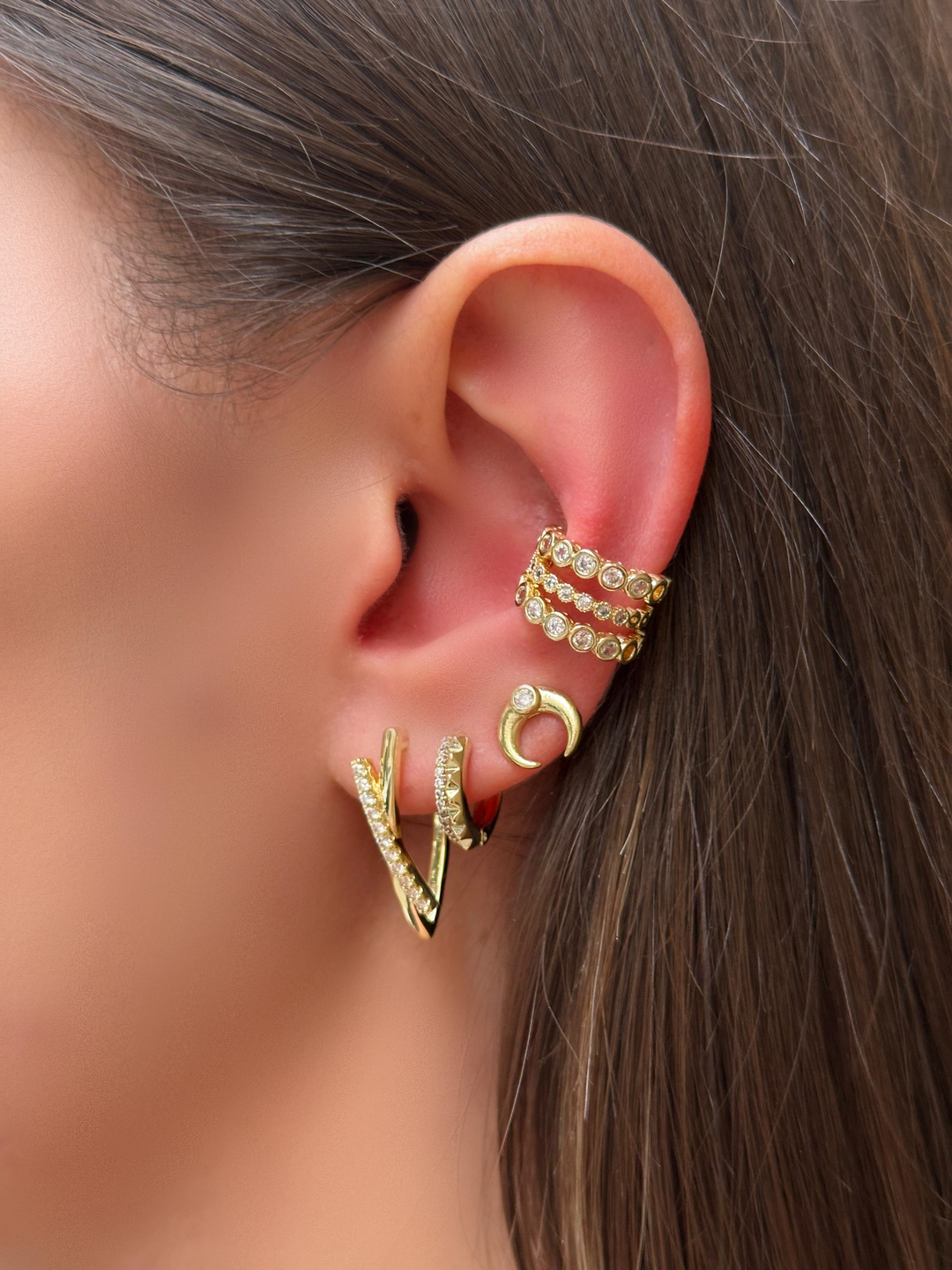 Altın Kaplama Gömme Taşlı Çapraz Model Küpe Gold