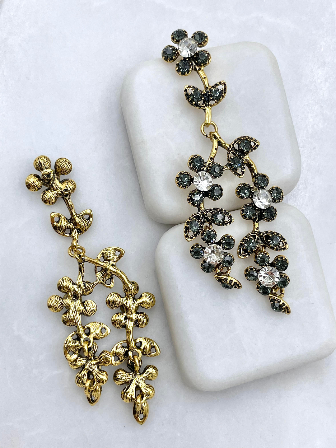 Altın Kaplama Kristal Taşlı Çiçek Küpe Gold