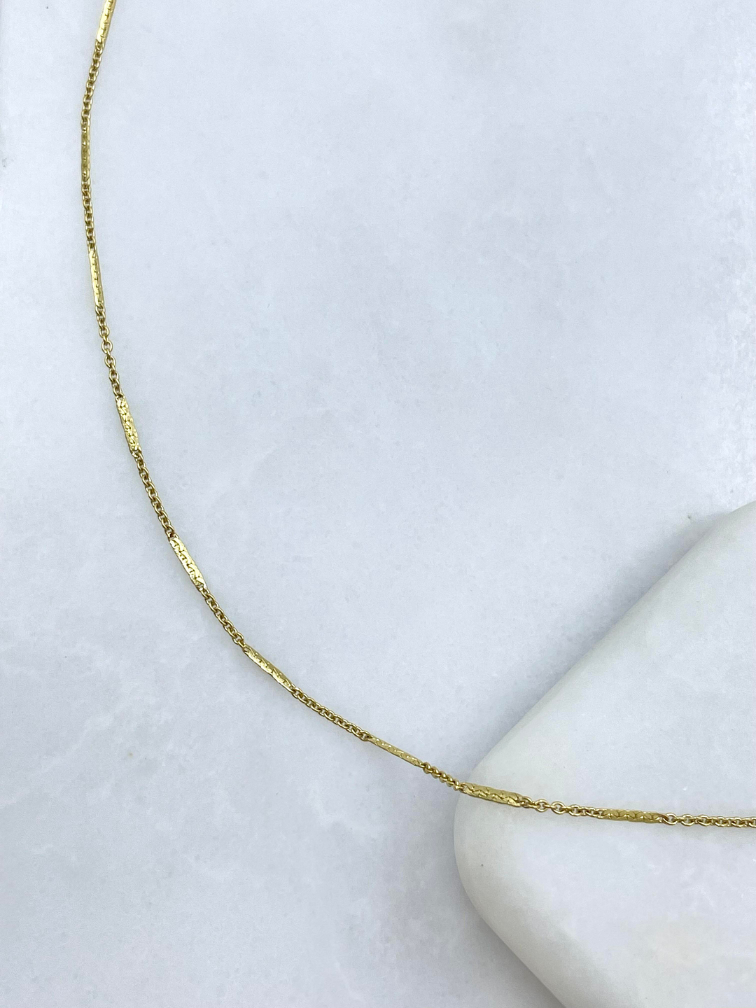 Özel Seri Minimal Sütun Detaylı Zincir Kolye 45 cm Gold