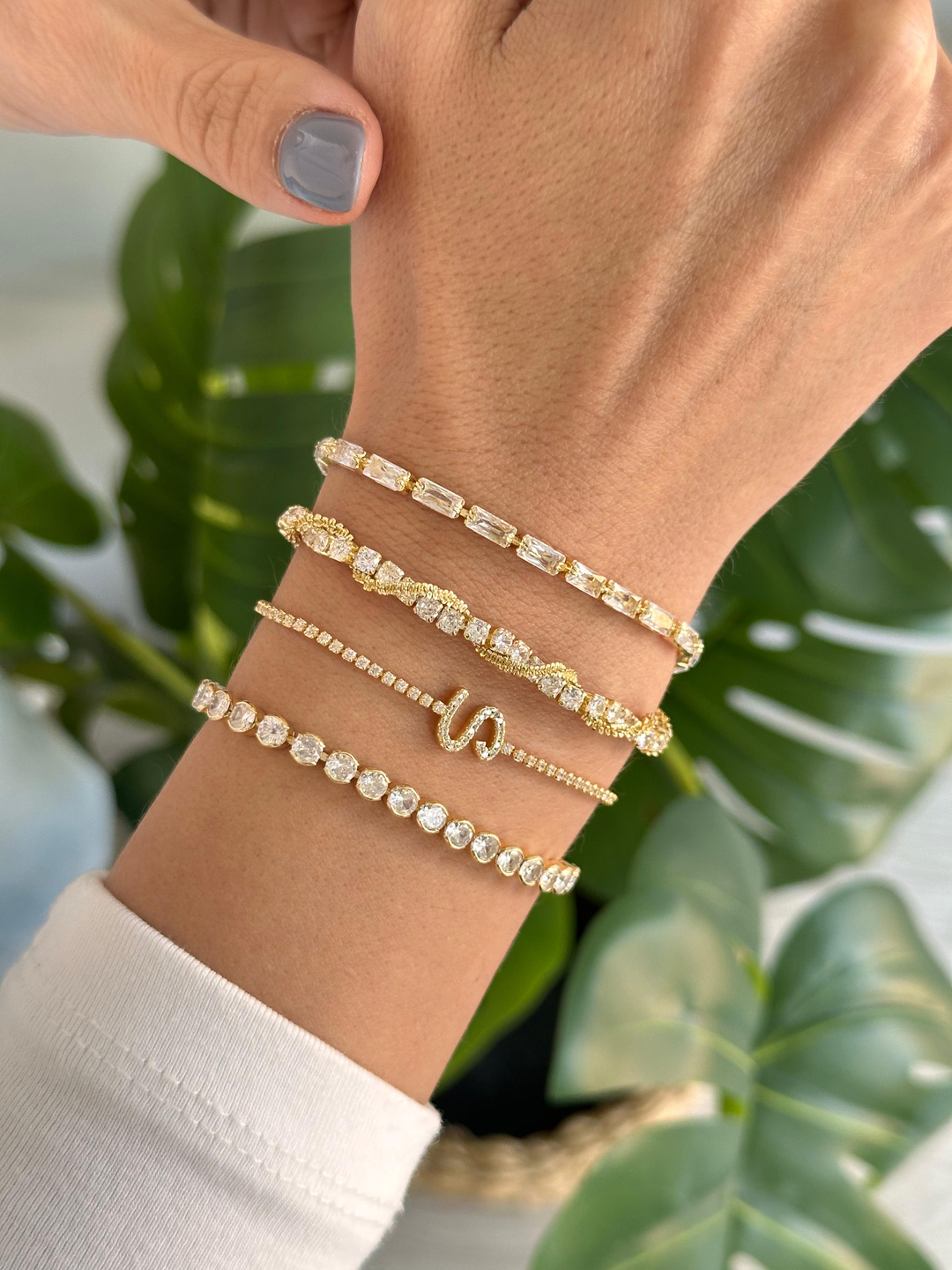 Çelik Harfli Su Yolu Bileklik Gold