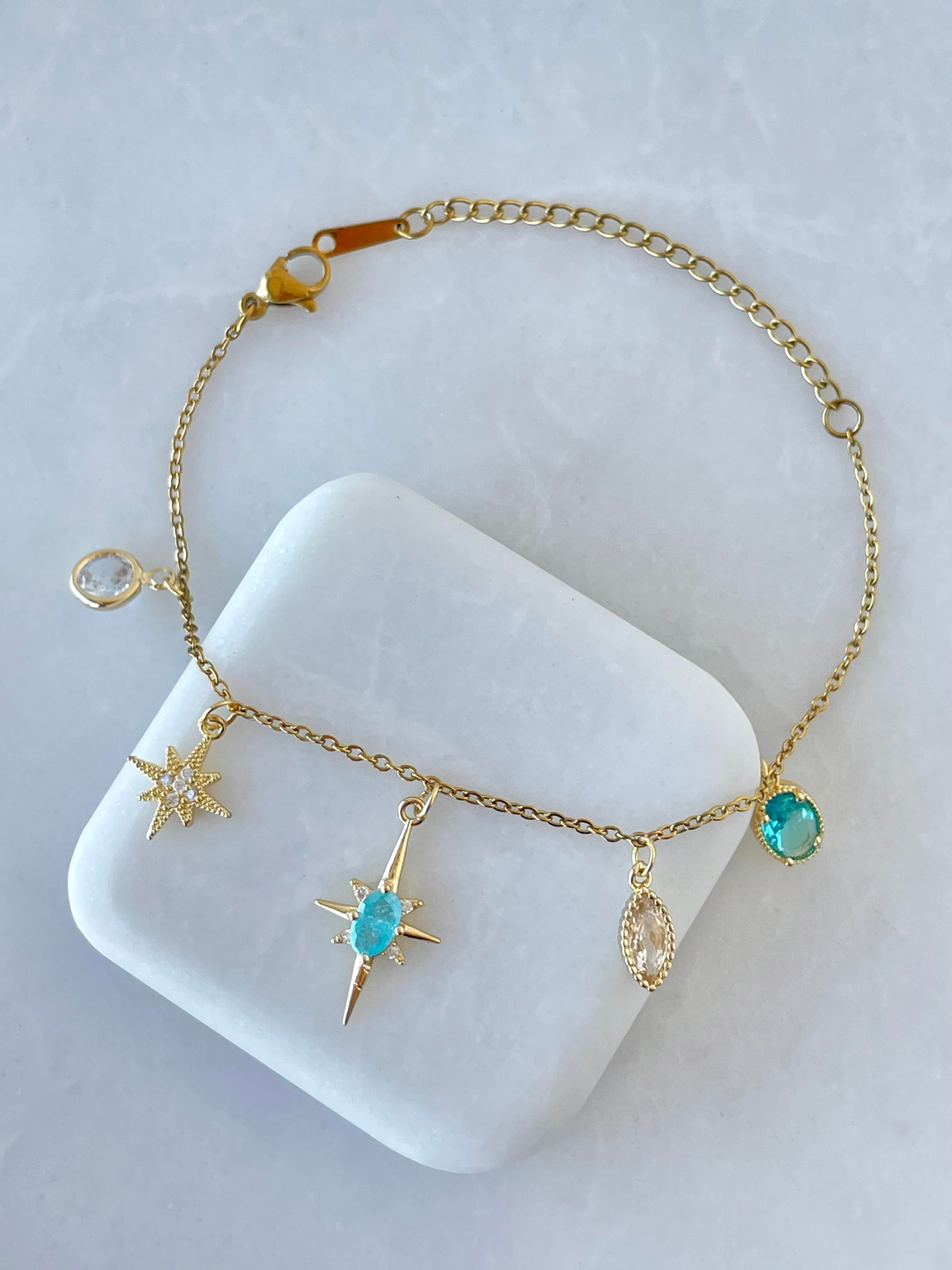 Çelik Mavi Kristal Taşlı Kuzey Yıldızı Bileklik Gold