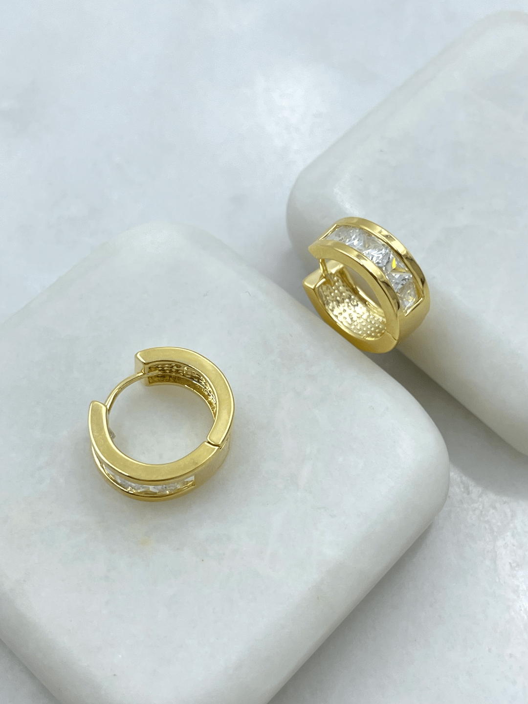 Özel Seri Kare Swarovski Taşlı Halka Küpe Gold