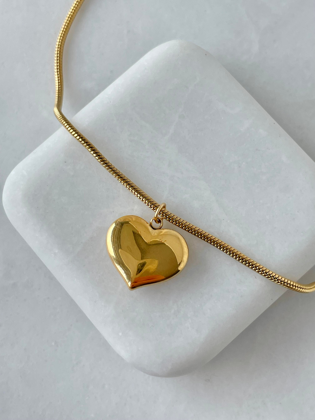 Çelik Bombe Kalp Sallantılı Yılan Zincir Halhal Gold