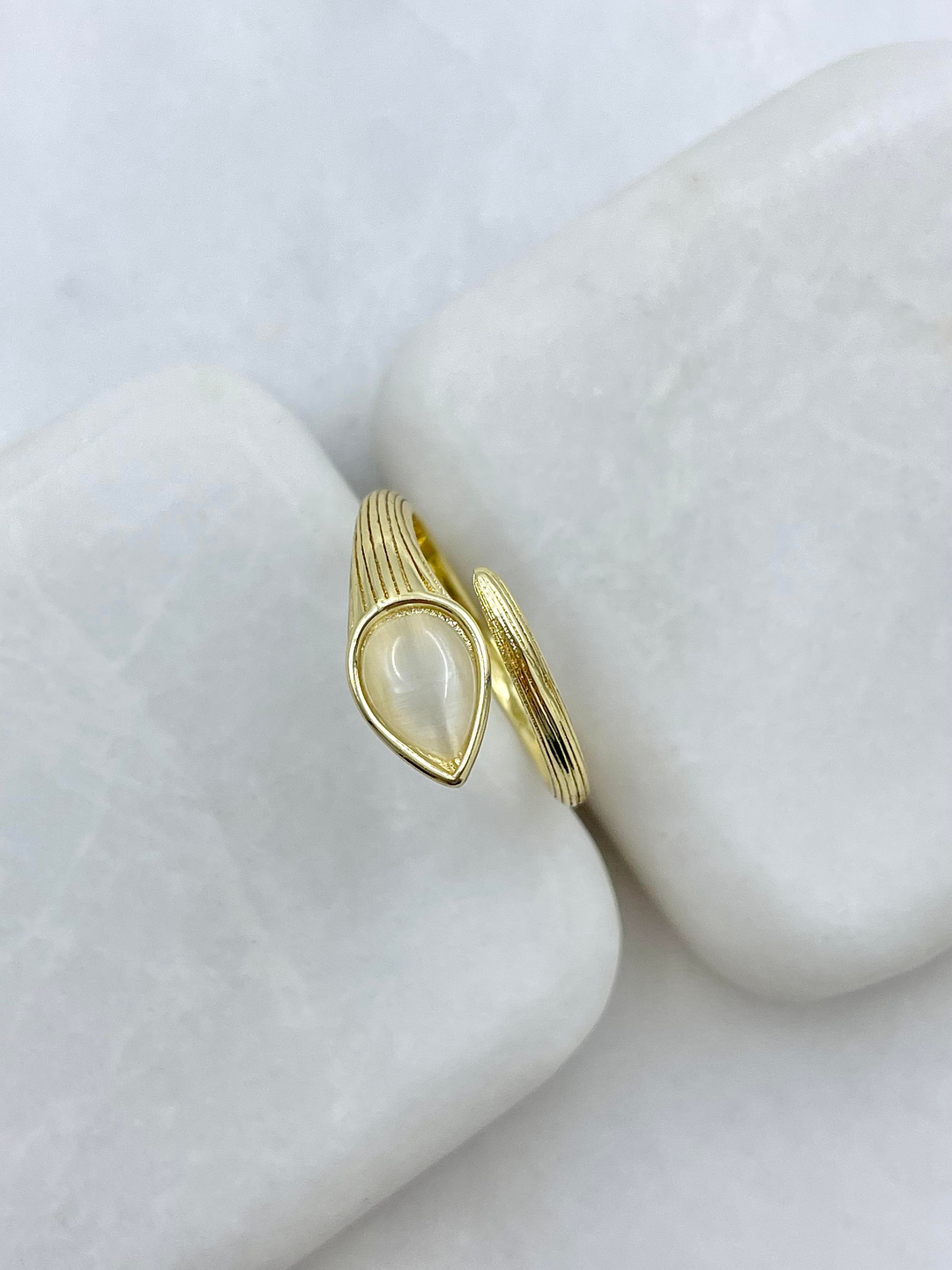 Altın Kaplama Doğal Taşlı Yılan Yüzük Gold