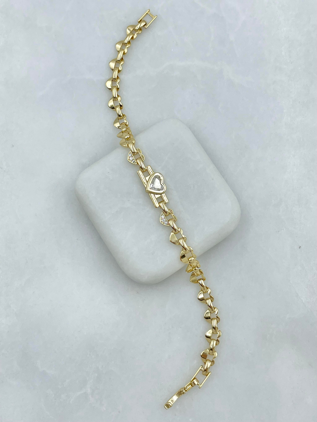 Özel Seri Kristal Taşlı Kalp Bileklik Gold