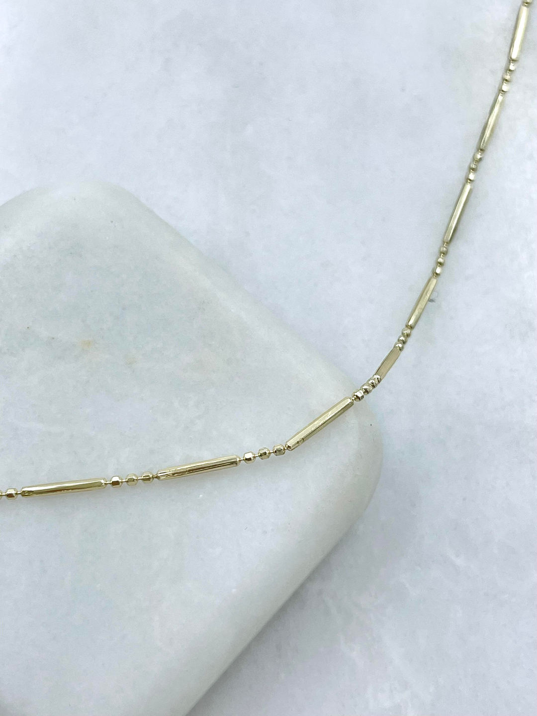 Altın Kaplama Sütun ve Topçuk Model Kolye Gold