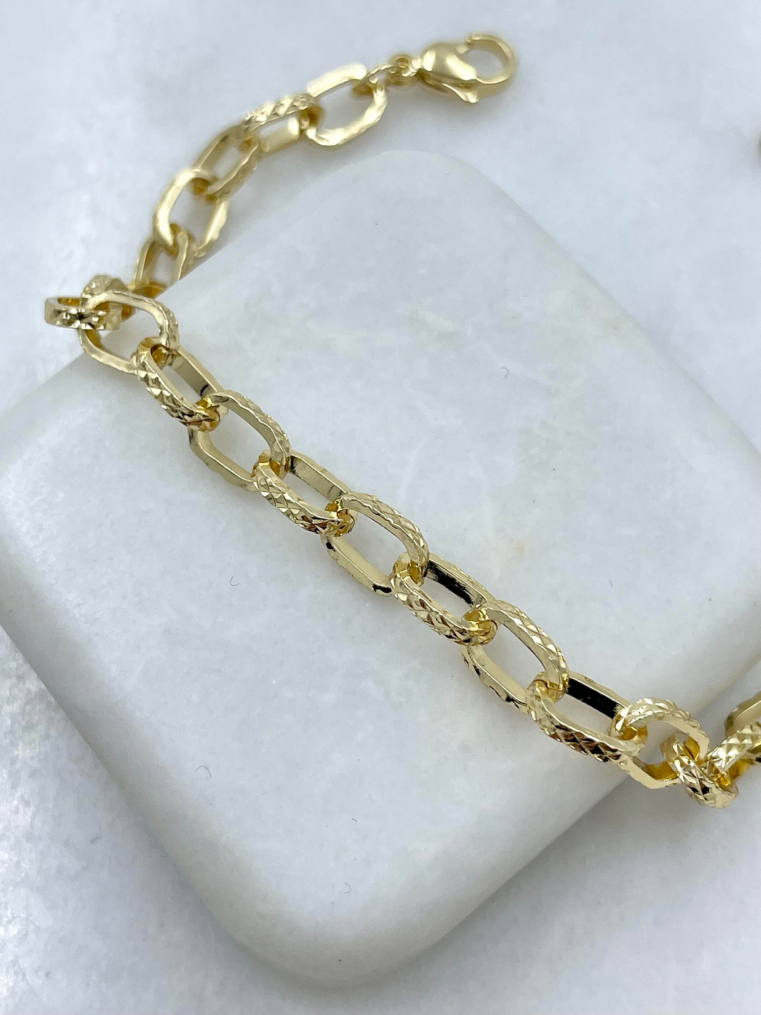 Altın Kaplama Desenli Oval Zincir Bileklik Gold