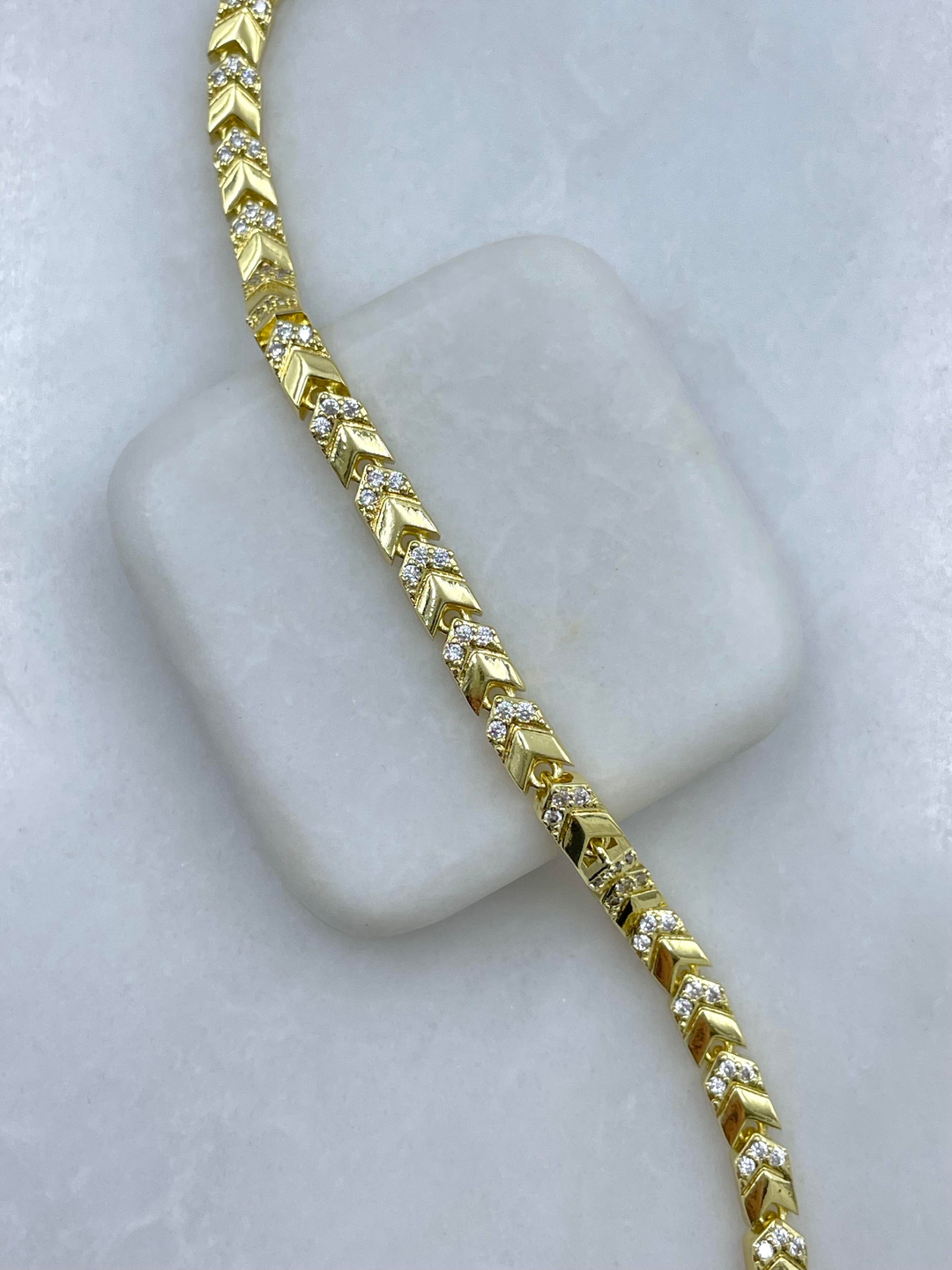 Altın Kaplama Gömme Taşlı Blok Bileklik Gold