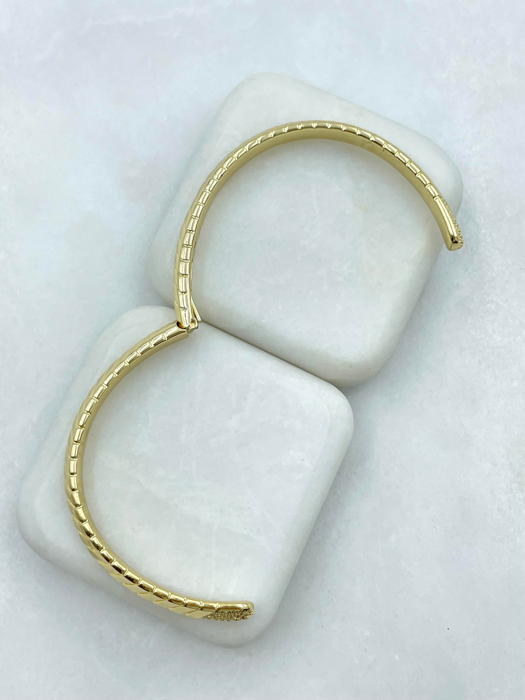 Özel Seri Yılan Desenli Kelepçe Bileklik Gold