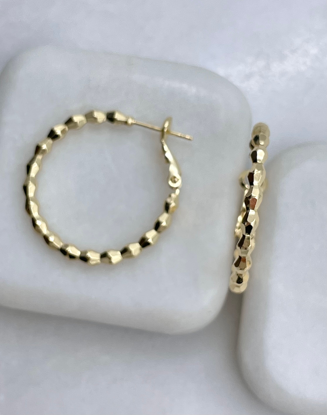 Altın Kaplama Işıltılı Bombe Halka Küpe Gold