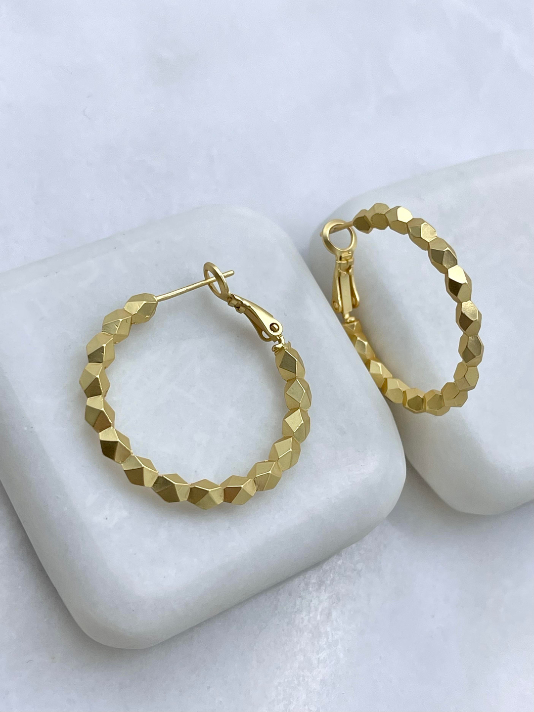 Altın Kaplama Petek Model Mat Halka Küpe Gold