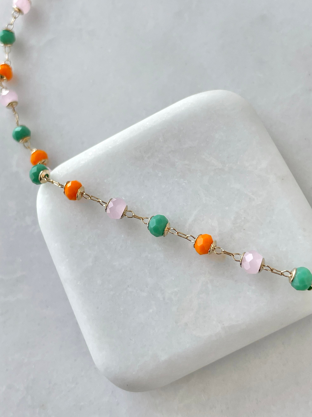 Çelik Renkli Kristal Boncuk Kolye Gold