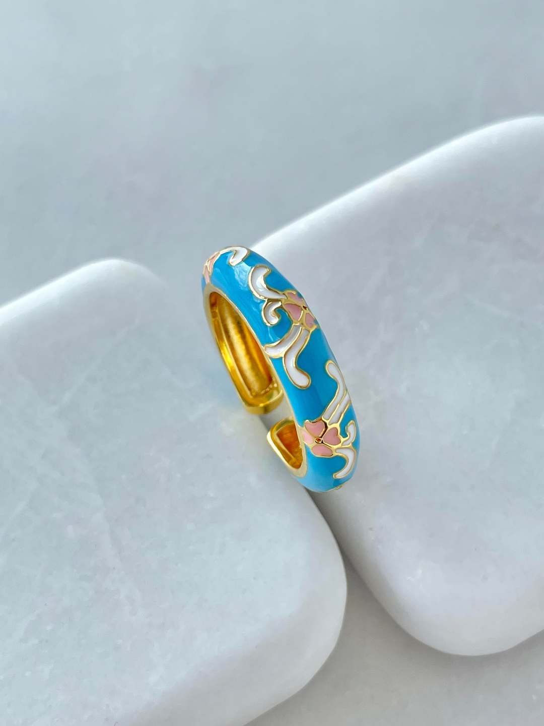 Altın Kaplama Renkli Mineli Çiçek Model Yüzük Mavi