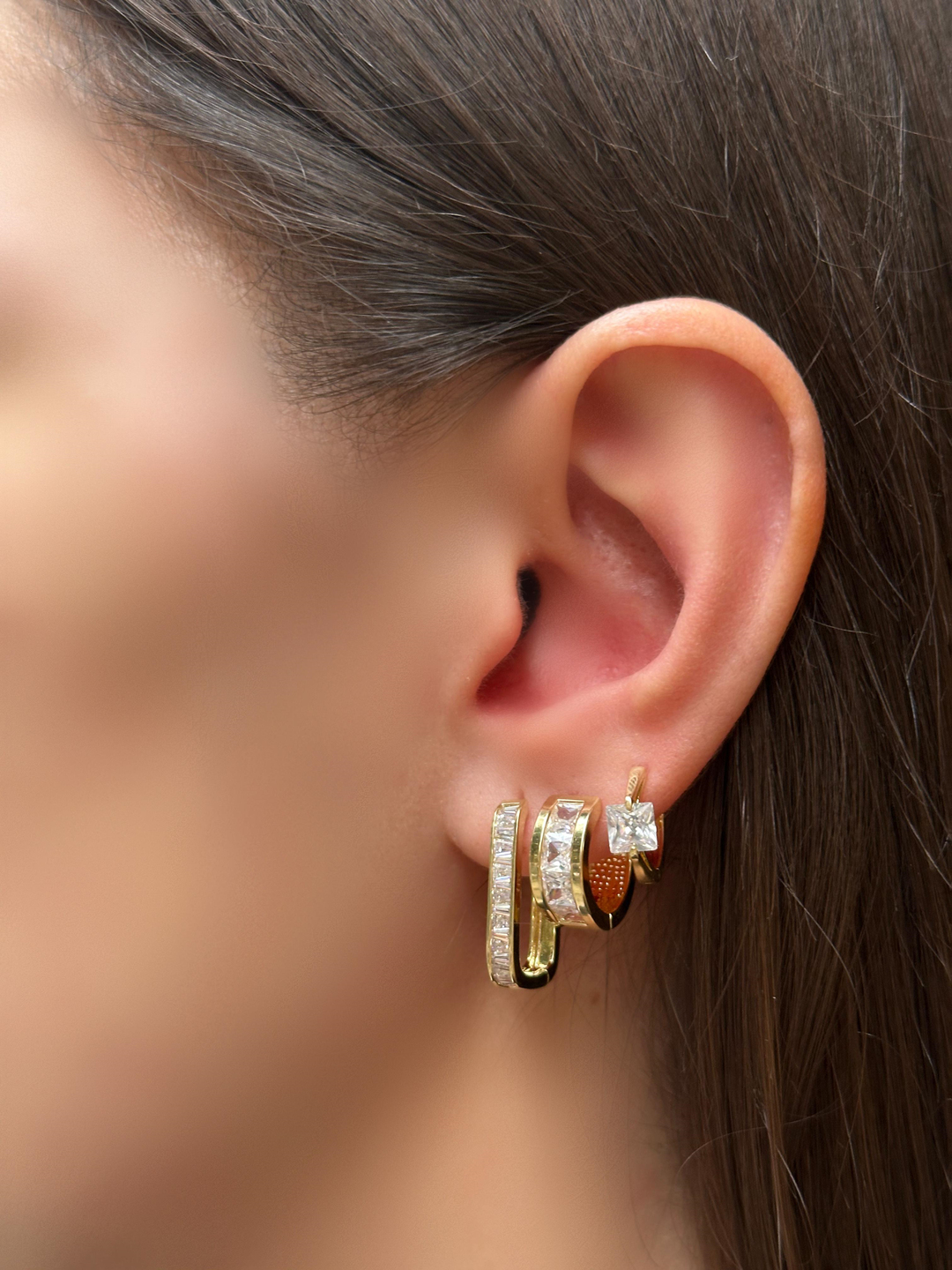 Özel Seri Kare Swarovski Taşlı Halka Küpe Gold