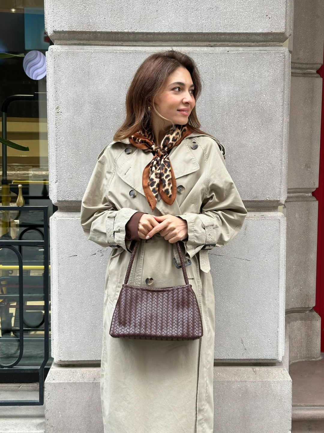 Kahverengi Leopar Desenli Fular 70 x 70 cm Renkli