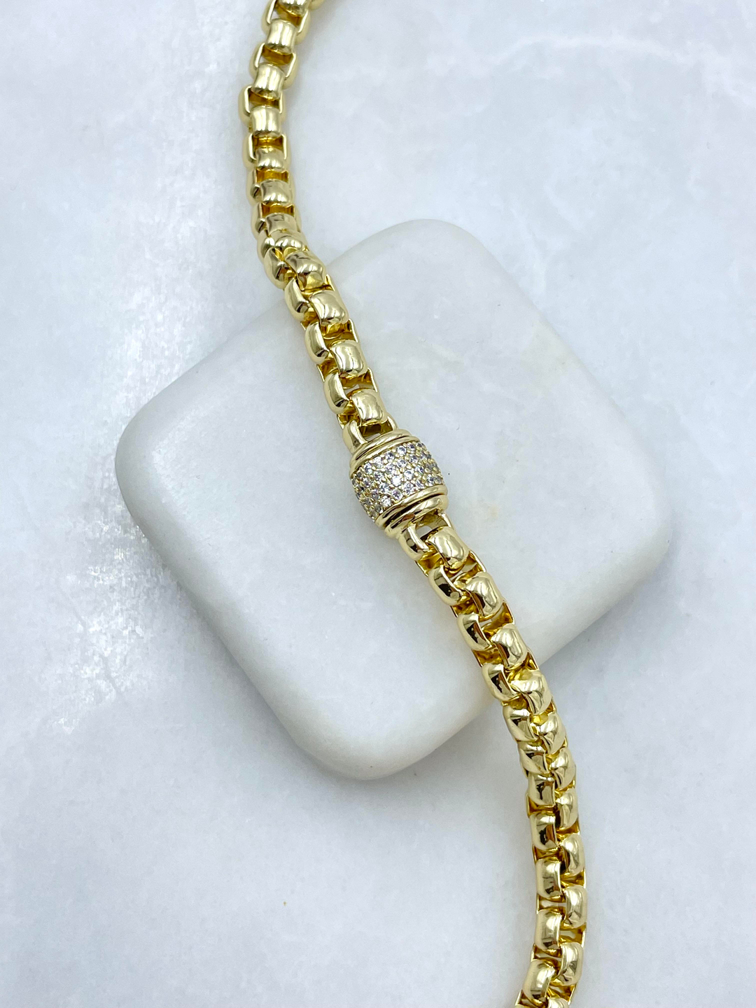 Özel Seri Halka Geçmeli Tasarım Model Bileklik Gold