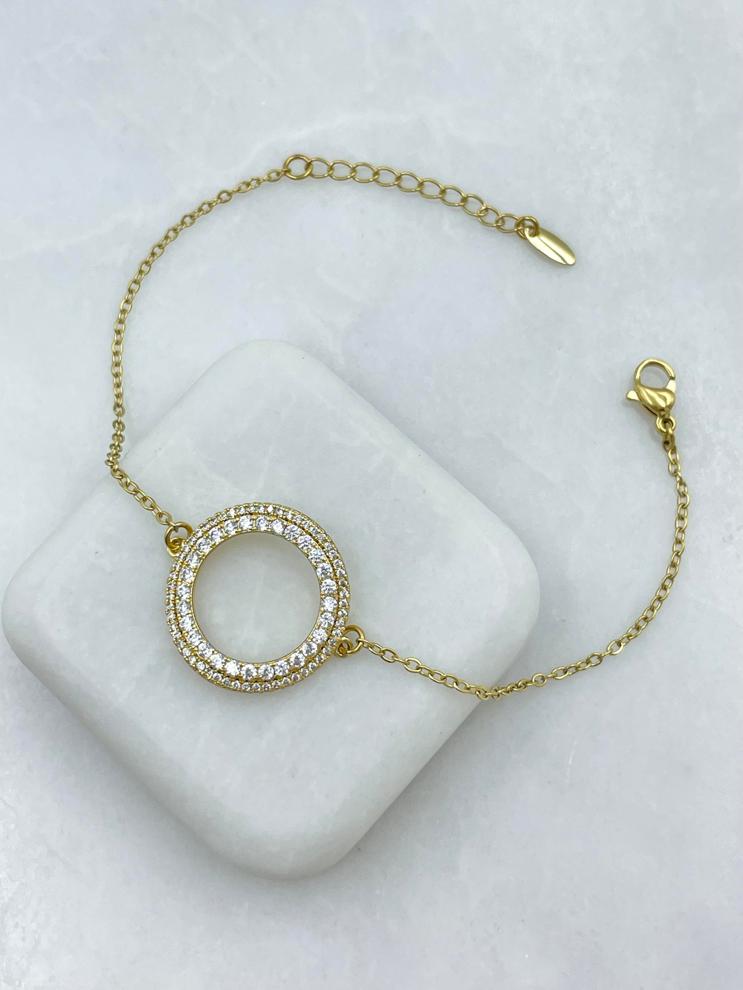 Özel Seri Kristal Taş İçi Boş Daire Bileklik Gold