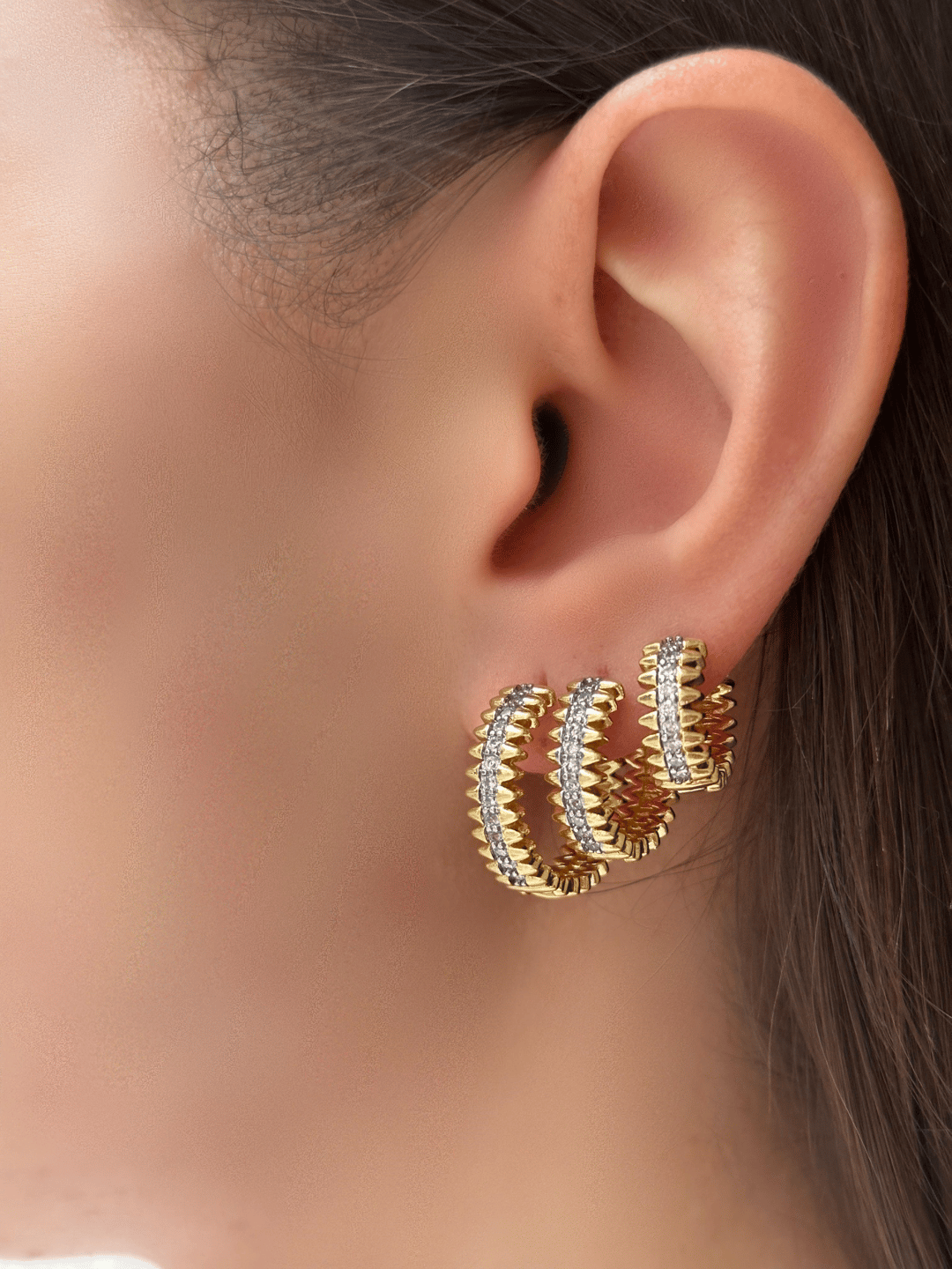 Altın Kaplama Üçlü Çift Renk Dişli Halka Set Küpe Gold