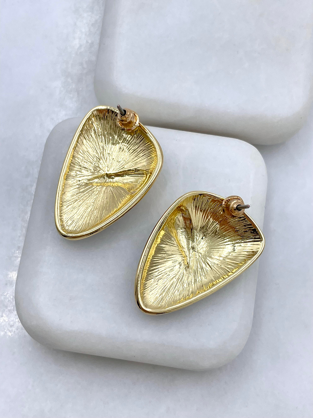 Altın Kaplama Epoksi Vintage Küpe Gold