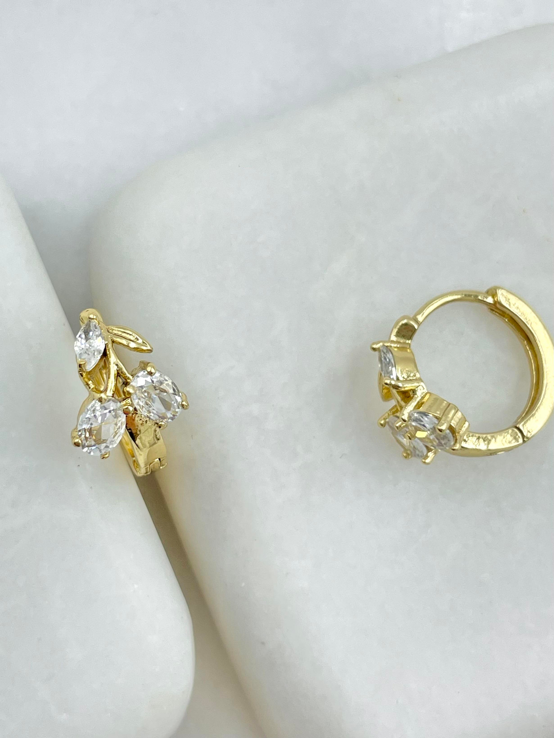 Özel Seri Zirkon Taşlı Kiraz Küpe Gold