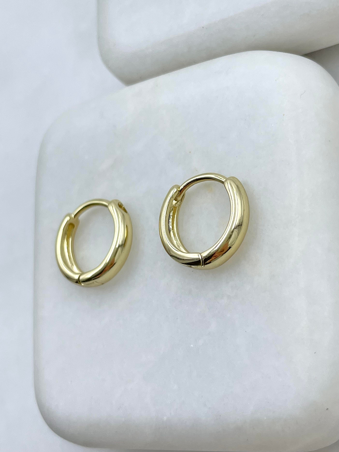 Özel Seri Minik Halka Küpe Gold