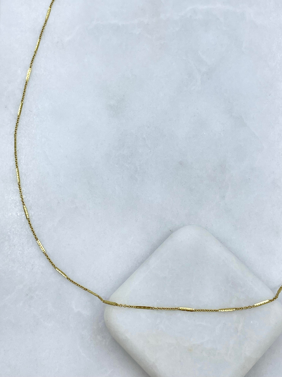 Özel Seri Minimal Sütun Detaylı Zincir Kolye 45 cm Gold