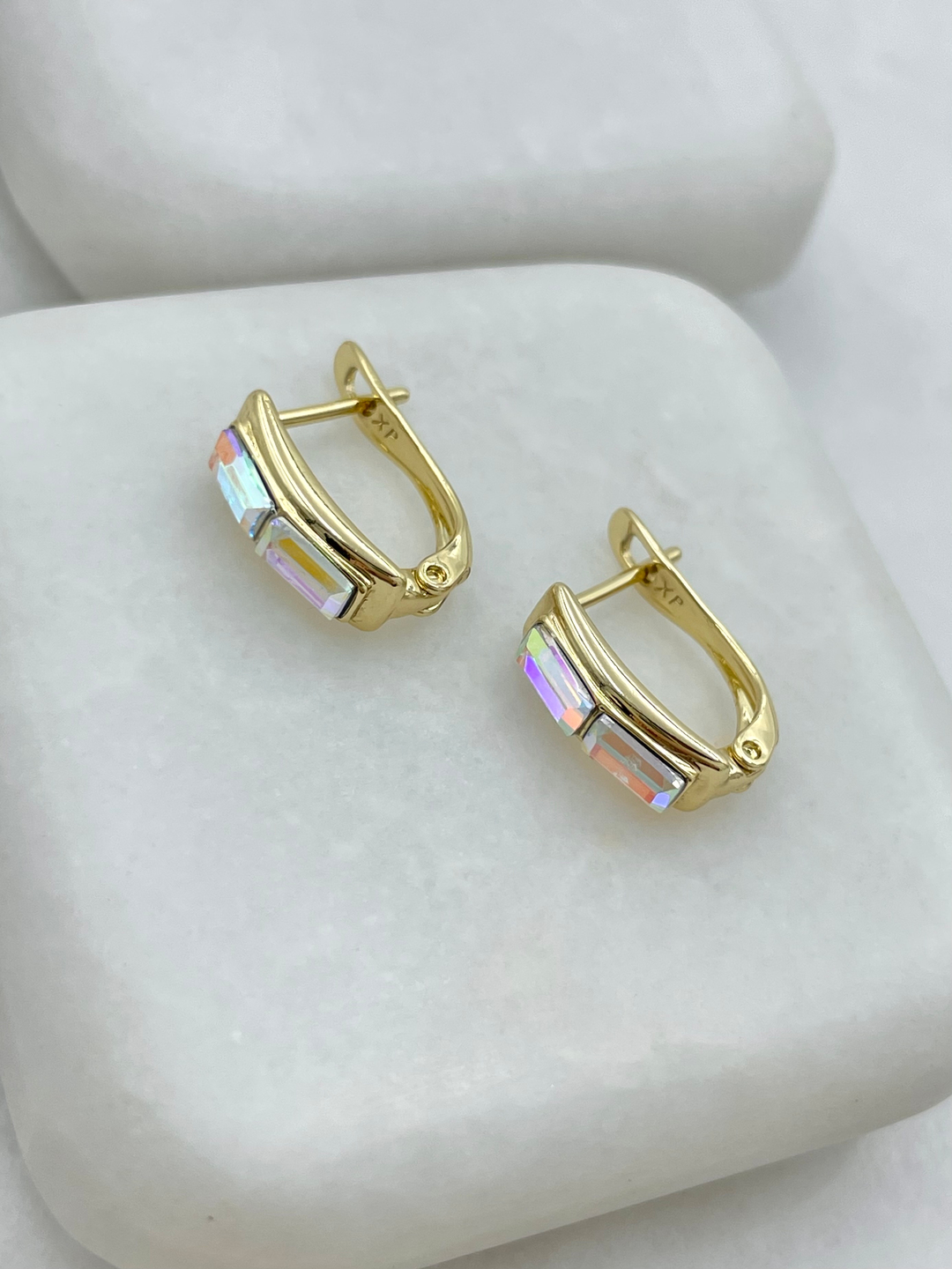 Özel Seri İkili Kare Swarovski Taşlı Küpe Gold