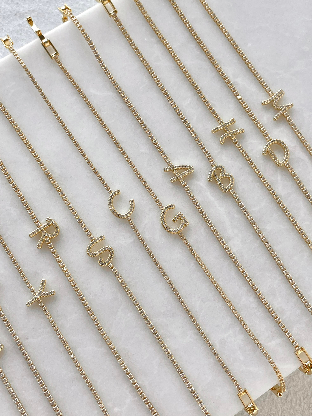 Çelik Harfli Su Yolu Bileklik Gold