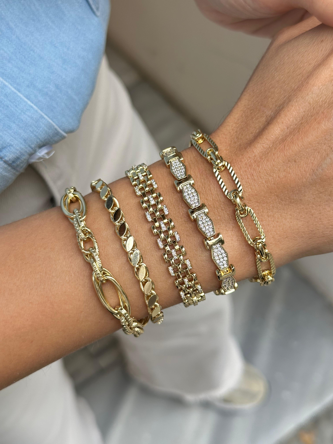 Özel Seri Gold Detaylı Tasarım Bileklik Gold